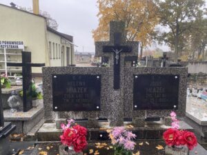 Grób Józefa Miazka, brata babci Zosi oraz jego żony Heleny. Tomaszów Mazowiecki