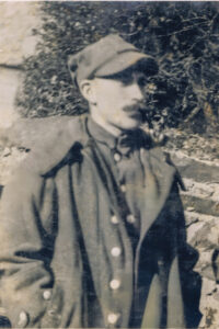 Bronisław Królak w niewoli niemieckiej, prawdopodobnie 1940 rok Stalag VIA w Hemer. Z tyłu dedykacja dla dzieci Teresy i Adama